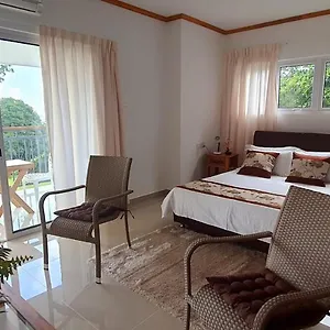 Le Chant De Merle Self -catering Studios&apartments Appartement